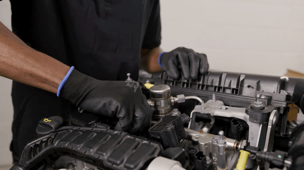 Remove and refit you GDi Injectors safely | Masters of Motion